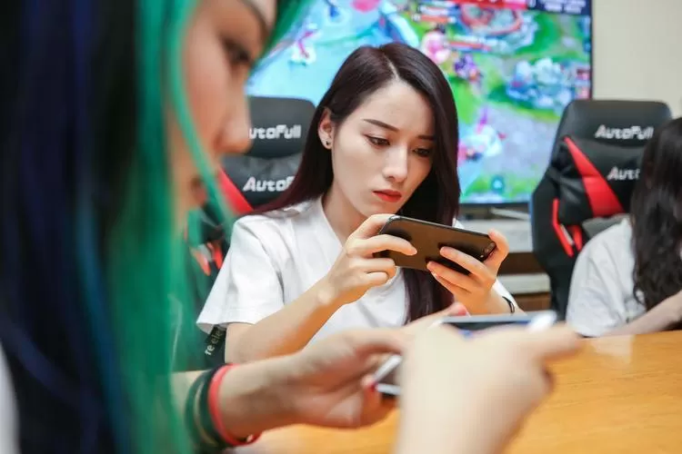 兼职副业还有哪些好做的？上班族下班后靠谱副业都有哪些？