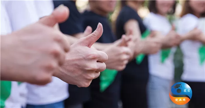 兼职副业女生追星，怎么边做副业边追星不花冤枉钱还省心？