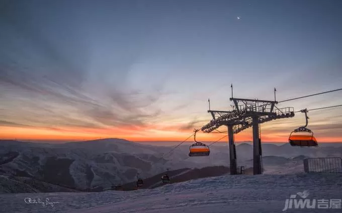 云顶滑雪场门票价格多少？广州融创、乔波滑雪场门票多少钱啊？