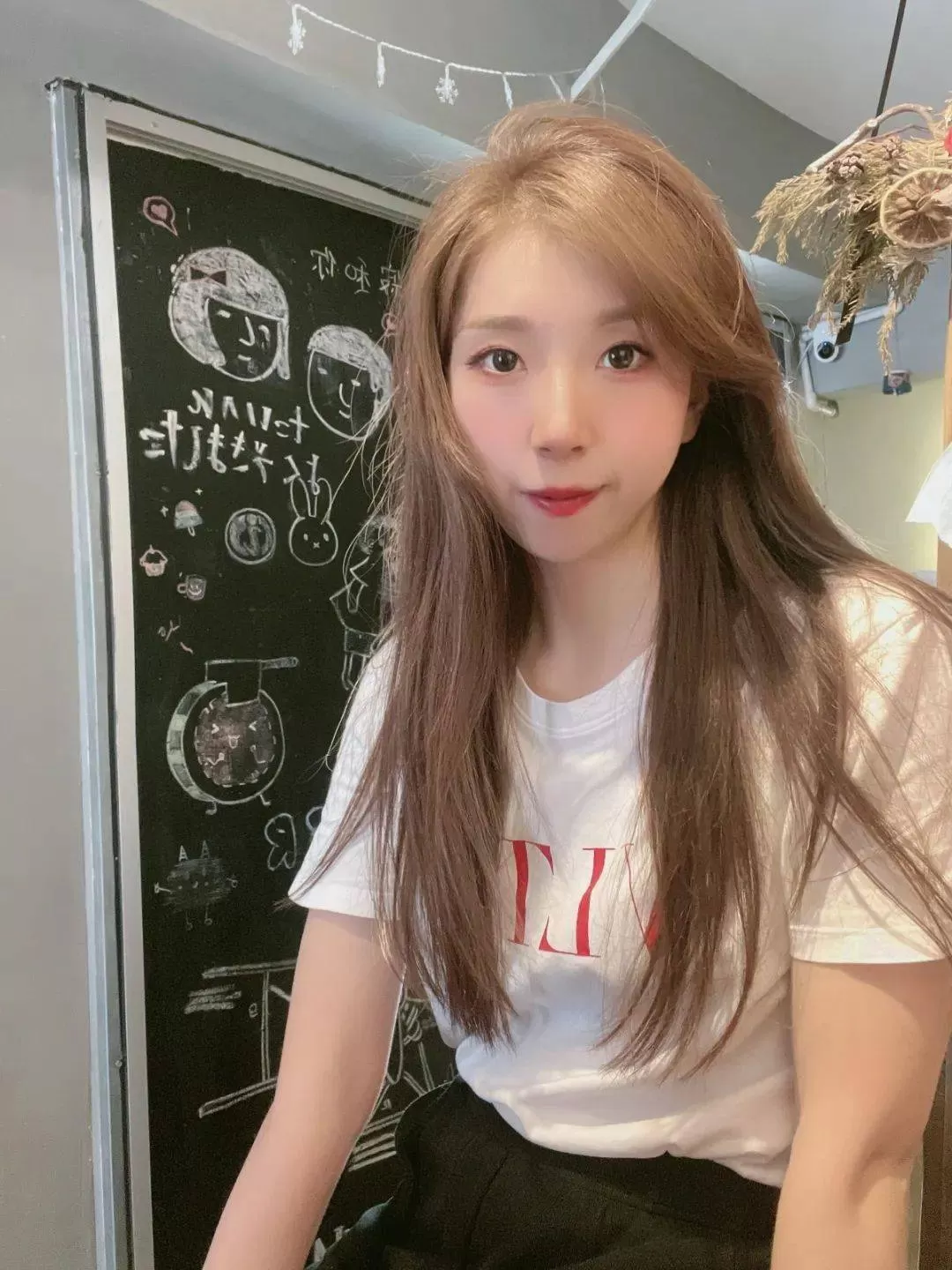 假期兼职做什么好？大学生晚上7点到10点，160元天能找吗？