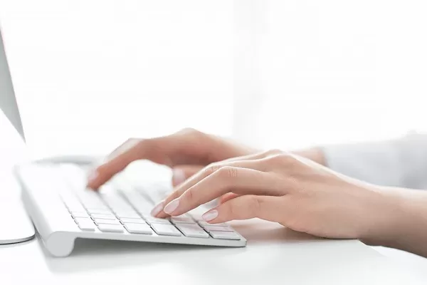 上班族适合做什么投资副业靠谱稳定又不用投资还赚钱呢？