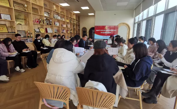 兼职党建干事和党建指导员的具体工作内容与职责有哪些？