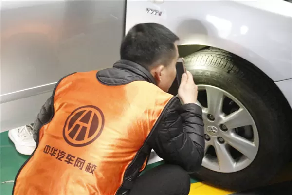 二手车评估师兼职到底有没有用，有没有前途靠谱不靠谱？