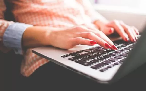 上班族晚上2-3小时能做的正规副业，不是兼职在家做的有哪些？