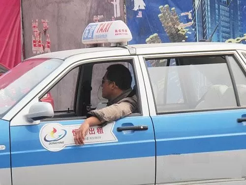 保定夜班出租车兼职一晚能挣多少？夜班时间是几点到几点？