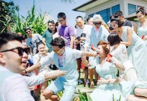 兼职伴娘遇恶俗婚闹要注意啥？浙江伴娘安全讲究有哪些？