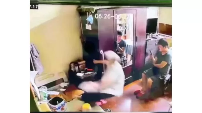 保姆做副业怎么赚钱？正规又快，在家手机能做的副业？