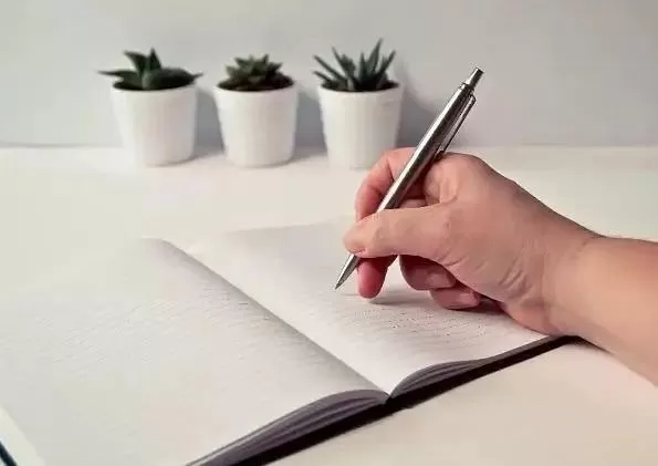 上班族在家为副业做点啥靠谱，正规平台能做点有贡献的服务类活儿？