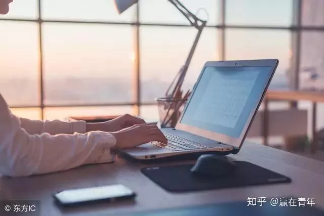 女生适合做什么副业，上班族没特长也能不影响工作赚钱？