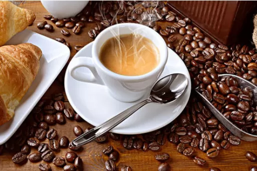 上班族兼职卖咖啡赚钱，怎么操作才能不耽误上班又靠谱呢？