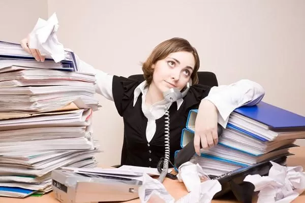 女性业余时间用电脑干点啥副业好呢?适合事业编教师和职场人的