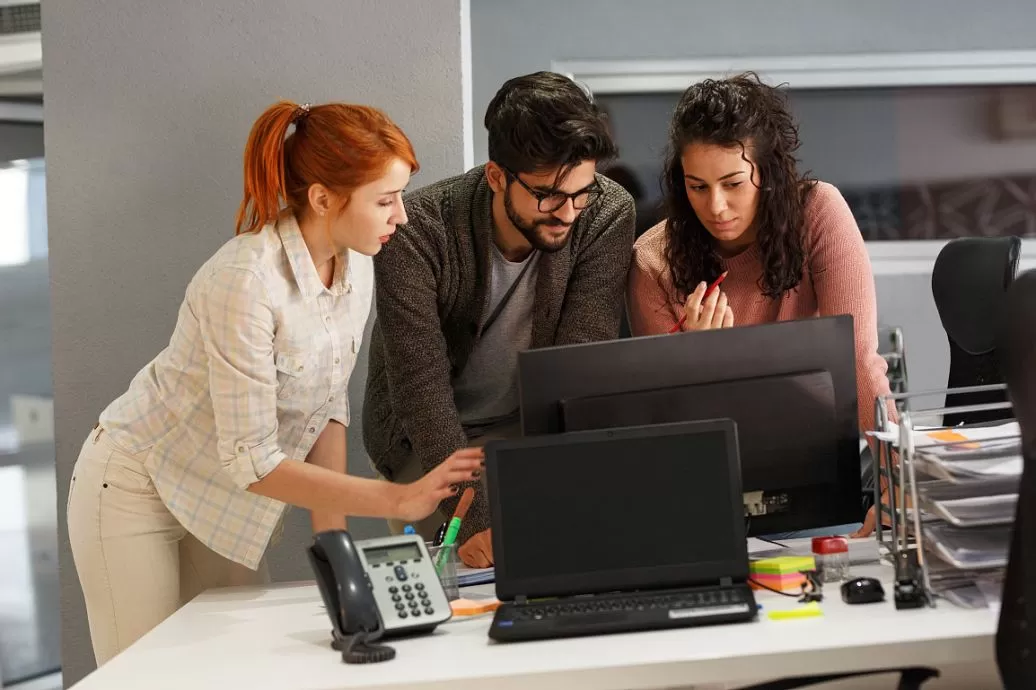 女性上班族适合搞什么副业,靠谱又赚钱还不影响工作?