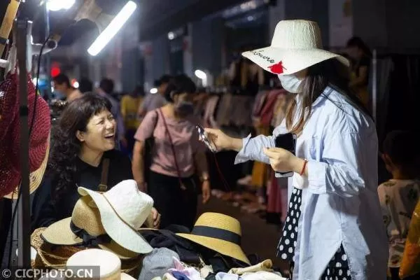 上班族下班摆摊副业干点啥,卖啥简单好做还不影响工作?