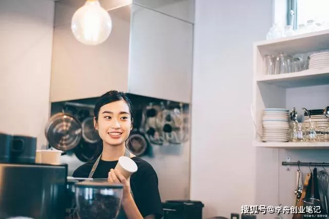 女孩做啥副业不影响工作？适合上班族又赚钱的靠谱副业有哪些