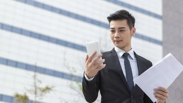 上班族下班后做什么副业好？设计类兼职靠谱又能赚钱吗？