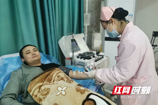 体检中心采血护士兼职好不好做，工作轻松吗，薪资怎么样？