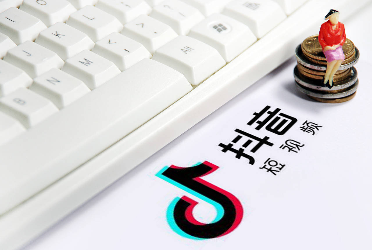 抖音刷粉丝靠谱吗？新手必看避坑指南！